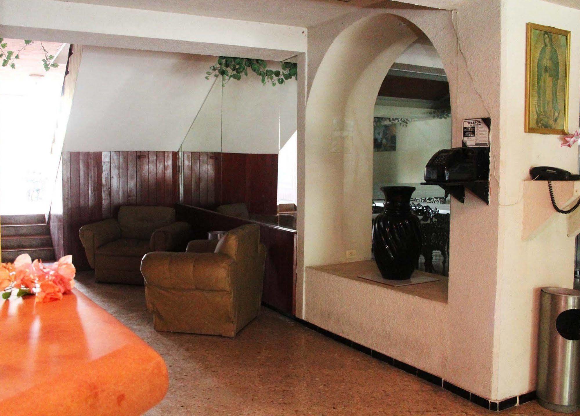 Hotel Suites Elia Noemi Mérida Εξωτερικό φωτογραφία