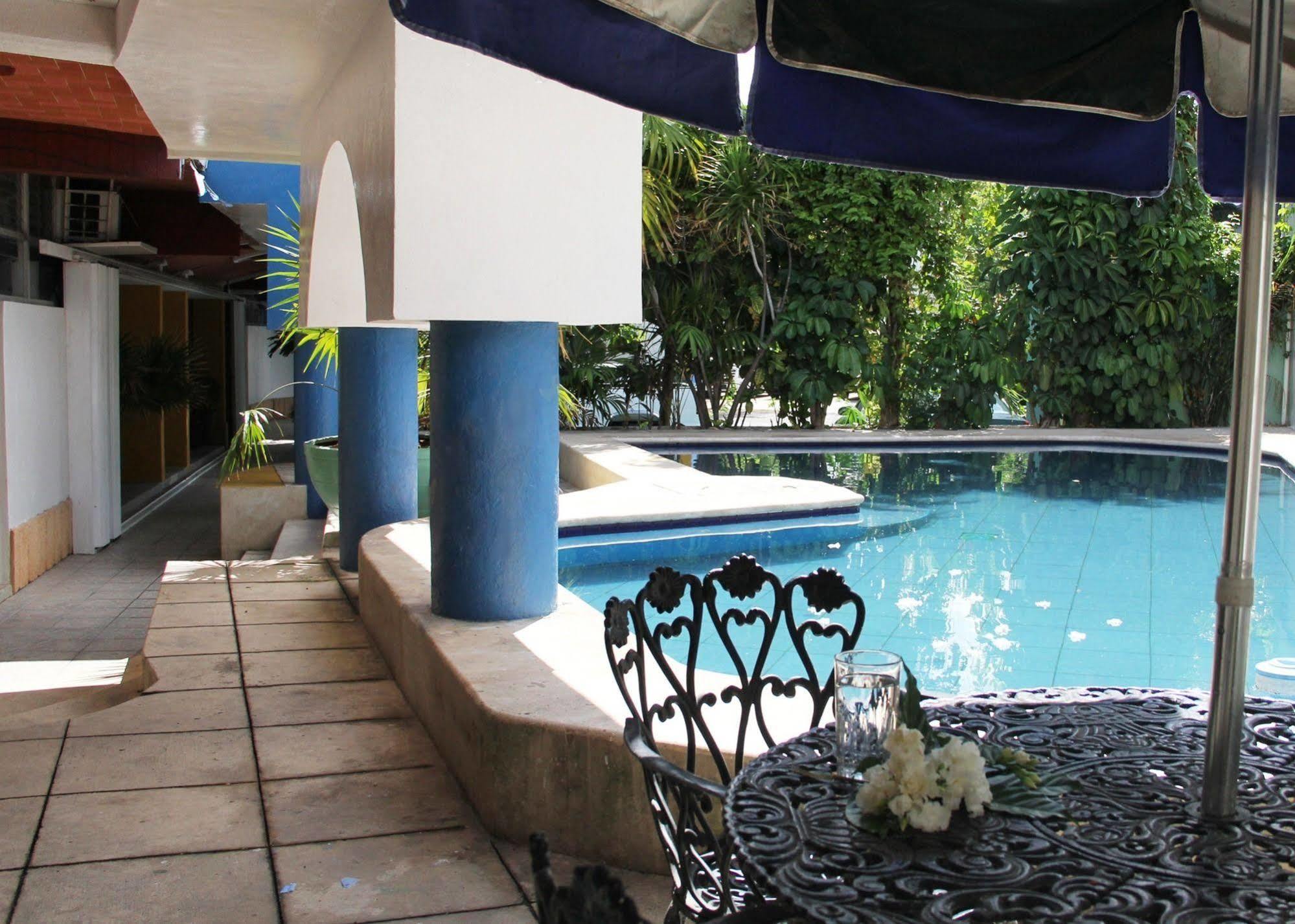 Hotel Suites Elia Noemi Mérida Εξωτερικό φωτογραφία
